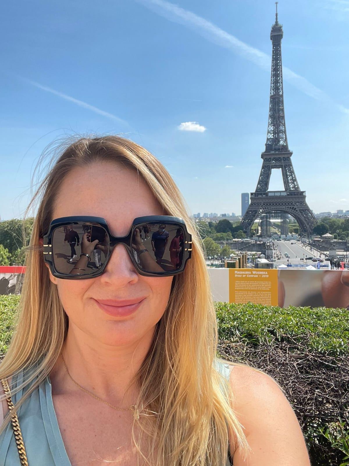 A selfie beside the Eiffel Tower